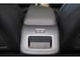 Volvo XC60 T6 Recharge AWD Plus Dark - Panorama/schuifdak - IntelliSafe Assist & Surround - 360º Camera - Harman Kardon audio - Verwarmde voorstoelen, stuur & achterbank - Parkeersensoren voor & achter - Elektr. bedienb. voorstoelen met geheugen - Head up display - Draadloze tel. lader - Inklapbare trekhaak - 19'' LMV