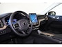 Volvo XC60 T6 Recharge AWD Plus Dark - Panorama/schuifdak - IntelliSafe Assist & Surround - 360º Camera - Harman Kardon audio - Verwarmde voorstoelen, stuur & achterbank - Parkeersensoren voor & achter - Elektr. bedienb. voorstoelen met geheugen - Head up display - Draadloze tel. lader - Inklapbare trekhaak - 19'' LMV