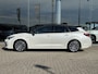 Toyota Corolla Touring Sports 1.8 Hybrid Style | PDC | Stoel- en stuurverwarming