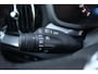 Volvo V60 T8 Plug-in hybrid AWD Ultra Dark | Panoramadak | Trekhaak | 360 graden camera | Head-up display | Verwarmbare voorstoelen, achterbank en stuurwiel | Premium audio by Harman Kardon