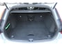 Volvo V60 T8 Plug-in hybrid AWD Ultra Dark | Panoramadak | Trekhaak | 360 graden camera | Head-up display | Verwarmbare voorstoelen, achterbank en stuurwiel | Premium audio by Harman Kardon
