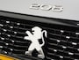 Peugeot 208 1.2 PureTech 100pk Automaat GT-Line Peugeot 208 1.2 PureTech 100pk Aut. GT-Line Navigatie Apple Carplay/Android Auto Camera Parkeersensoren Adaptive Cruise Control Blind Spot Assist Virtual Cockpit Climate Control Getinte ramen
