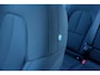 Volvo EX40 Single Motor Extended Range Plus 82 kWh | Trekhaak | Verwarmbare voorstoelen en stuurwiel | Premium audio by Harman Kardon | Keyless | Adaptieve cruise control Warmtepomp