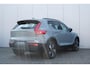 Volvo EX40 Single Motor Extended Range Plus 82 kWh | Trekhaak | Verwarmbare voorstoelen en stuurwiel | Premium audio by Harman Kardon | Keyless | Adaptieve cruise control Warmtepomp