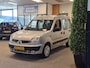 Renault Kangoo Rolstoelauto 3+1