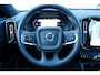 Volvo EX40 Single Motor Extended Range Core 82 kWh Adaptieve Cruise Control | Pilot Assist | BLIS Dodehoekdetectie | 4-voudig verstelbare lendensteun | 19 inch lichtmetalen velgen | All-season banden | 360 graden rondomzicht camera | Alarm klasse 3 | Google Maps & Infotainment
