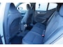 Volvo EX40 Single Motor Extended Range Core 82 kWh Adaptieve Cruise Control | Pilot Assist | BLIS Dodehoekdetectie | 4-voudig verstelbare lendensteun | 19 inch lichtmetalen velgen | All-season banden | 360 graden rondomzicht camera | Alarm klasse 3 | Google Maps & Infotainment
