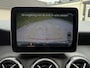 Mercedes-Benz GLA 180 | Business Solution + Ltd | Pano | Stoelverwarming | Camera | Keyless