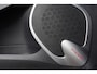 Renault Clio 1.2 GT, Automaat, Climate, Cruise, Camera A, PDC A, Pano, Kuipstoelen, RS Drive, Keyless, Prijs Is Rijklaar Inclusief 6 Maanden Garantie