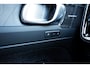 Volvo XC40 Single Motor Extended Range Ultimate 82 kWh | Trekhaak | Panoramadak | Verwarmbare voorstoelen, voorruit en stuurwiel | Adaptieve cruise control | Premium audio by Harman Kardon | Apple carplay/Android auto