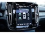 Volvo XC40 Single Motor Extended Range Ultimate 82 kWh | Trekhaak | Panoramadak | Verwarmbare voorstoelen, voorruit en stuurwiel | Adaptieve cruise control | Premium audio by Harman Kardon | Apple carplay/Android auto