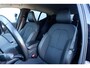 Volvo XC40 2.0 T4 Momentum | Trekhaak | Verwarmbare voorstoelen, voorruit en  stuurwiel | Adaptieve cruise control | Premium audio by Harman Kardon | Apple carplay/Android auto