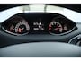 Peugeot 308 1.2 PureTech Allure /D-Riem Verv 89.000KM! /Apple + Android /DAB+! /Lane Assist /Pano-Dak! /Navi /Climat /Cruise /Elek. pakket /Bluetooth /Regensensor /LED Dagrijverl. /16"LMV /Extra getint glas /Mistlampen /PDC
