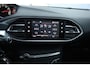 Peugeot 308 1.2 PureTech Allure /D-Riem Verv 89.000KM! /Apple + Android /DAB+! /Lane Assist /Pano-Dak! /Navi /Climat /Cruise /Elek. pakket /Bluetooth /Regensensor /LED Dagrijverl. /16"LMV /Extra getint glas /Mistlampen /PDC