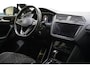 Volkswagen Tiguan 1.5 TSI 150pk R-Line | Carplay | Sfeerverlichting | Blind-Spot | Zwart optiek | Adaptive cruise