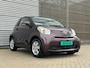 Toyota iQ 1.0 VVTI COMFORT AIRCO/LM VELGEN !! APK 28-10-2027 !!