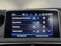 Peugeot 3008 1.2 PureTech Executive/ D-Riem verv: 96.000 KM!/ Apple + Android/ Trekhaak/ Lane-Assist./ Navi/ Clima/ Cruise/ Elek. pakket/ Isofix/ Bluetooth/ Armsteun/ Multi. LEDER. Stuur/ 17'' LMV/ Mistl./ PDC.