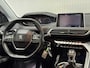 Peugeot 3008 1.2 PureTech Executive/ D-Riem verv: 96.000 KM!/ Apple + Android/ Trekhaak/ Lane-Assist./ Navi/ Clima/ Cruise/ Elek. pakket/ Isofix/ Bluetooth/ Armsteun/ Multi. LEDER. Stuur/ 17'' LMV/ Mistl./ PDC.