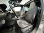 Skoda Superb Combi 2.0 TSI 4x4 Sportline Business | Navigatie/Android/Apple Carplay | LM Velgen 19" | Elektrisch Glazen Panoramadak | Cruise Control | Voorstoelen Verwarmd | Airco |