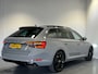 Skoda Superb Combi 2.0 TSI 4x4 Sportline Business | Navigatie/Android/Apple Carplay | LM Velgen 19" | Elektrisch Glazen Panoramadak | Cruise Control | Voorstoelen Verwarmd | Airco |