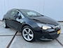 Opel Astra GTC 1.6 Turbo 200 pk Sport | NAP | clima | navi | sensoren | sportstoelen | 19"velgen | lederen bekld.