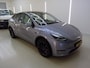 Tesla Model Y Long Range AWD 351pk 92,9% SoH [ WIT LEDER+QUICKSILVER+AMD RYZEN+AUTOPILOT+PREMIUM AUDIO ]