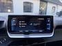 Peugeot 2008 1.2 Turbo 130PK Allure Pack | Automaat | Trekhaak 1200 KG | Navigatie | 3D Virtual Cockpit | LED Verlichting | Half Lederen Bekleding | Keyless Start | Climate Control | Cruise Control | 17 Inch Lichtmetalen Velgen |