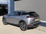 Peugeot 2008 1.2 Turbo 130PK Allure Pack | Automaat | Trekhaak 1200 KG | Navigatie | 3D Virtual Cockpit | LED Verlichting | Half Lederen Bekleding | Keyless Start | Climate Control | Cruise Control | 17 Inch Lichtmetalen Velgen |