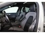 Volvo S60 T6 AWD Twin Engine R-Design - Panoramisch schuif-/kanteldak - Head-up display - IntelliSafe Assist & Surround - 360º camera - Harman Kardon - Elektr. verstelbare bestuurdersstoel met geheugen - Full LED verlichting meedraaiende koplampen - Schakelflippers - Verwarmbare voorstoelen, achterbank en stuurwiel - Inklapbare trekhaak - Getinte ruiten v.a. de B-stijl - 19 inch LMV