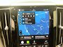 Volvo XC60 2.0 T6 Plug-in hybrid AWD Plus Dark | Adaptieve Cruise Control | Panoramadak | Stoel-/Stuurverwarming | Harman Kardon Audio | Dodehoek Detectie | Donker Getint Glas | Parkeerverwarming |