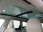Volvo XC60 2.0 T6 Plug-in hybrid AWD Plus Dark | Adaptieve Cruise Control | Panoramadak | Stoel-/Stuurverwarming | Harman Kardon Audio | Dodehoek Detectie | Donker Getint Glas | Parkeerverwarming |