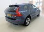 Volvo XC60 2.0 T6 Plug-in hybrid AWD Plus Dark | Adaptieve Cruise Control | Panoramadak | Stoel-/Stuurverwarming | Harman Kardon Audio | Dodehoek Detectie | Donker Getint Glas | Parkeerverwarming |