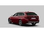 BMW 5-Serie Touring 530e Luxury Line - Trekhaak - Panoramadak - Head up - Comfort Access - Getinte Ruiten - Parking/Driving Assistant - Hifi - Elektrisch verwarmde voorstoelen - Sportstoelen - M Sportstuurwiel -