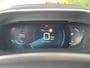 Peugeot e-2008 SUV Allure Pack 50 kWh | Trekhaak | Stoelverwarming | Navigatie | Achteruitrijcamera | Apple Carplay/Android auto | Adaptieve Cruise Control