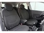 Renault Captur 0.9 TCe Life | Climate control | Cruise control | Verwarmbare voorstoelen | Achteruitrijcamera | Getinte ramen