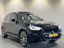 BMW X3 xDrive30e eDrive M-sport | Navigatie/Android/Apple Carplay | LM Velgen 20" | Elektrisch Glazen Panoramadak | Lederen Bekleding | Voorstoelen/Achterbank Verwarmd | Achteruitrijcamera | Adaptieve Cruise Control |