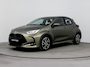 Toyota Yaris 1.5 Hybrid Dynamic Dodehoek detectie | Parkeersensoren voor/achter | Stoelverwarming | Apple Carplay / Android Auto