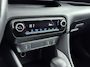 Toyota Yaris 1.5 Hybrid Dynamic Dodehoek detectie | Parkeersensoren voor/achter | Stoelverwarming | Apple Carplay / Android Auto