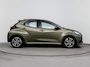 Toyota Yaris 1.5 Hybrid Dynamic Dodehoek detectie | Parkeersensoren voor/achter | Stoelverwarming | Apple Carplay / Android Auto
