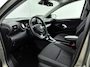 Toyota Yaris 1.5 Hybrid Dynamic Dodehoek detectie | Parkeersensoren voor/achter | Stoelverwarming | Apple Carplay / Android Auto