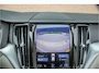 Volvo XC60 T8 Twin Engine AWD Momentum, Leder, Carplay, Trekhaak, Stoelverwarming, Camera, Panoramadak, Full LED.