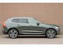 Volvo XC60 T8 Twin Engine AWD Momentum, Leder, Carplay, Trekhaak, Stoelverwarming, Camera, Panoramadak, Full LED.