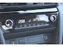 Toyota Yaris Cross 1.5 Hybrid 115 Dynamic Comfort Pack | Rijklaar | Blind Spot | Stoel-/stuurverw. | LED | Sensoren v+a | Apple/Android | Keyless