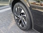 Volkswagen ID.5 Pro 77 kWh 174 pk | Navigatie via App Connect | Stoel + Stuurverwarming | Camera | ACC |