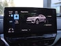 Volkswagen ID.5 Pro 77 kWh 174 pk | Navigatie via App Connect | Stoel + Stuurverwarming | Camera | ACC |