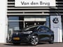 Volkswagen ID.5 Pro 77 kWh 174 pk | Navigatie via App Connect | Stoel + Stuurverwarming | Camera | ACC |