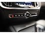 Volvo V60 2.0 B3 Core Aut. [ LED Adapt.cruise Stoelverwarming voor en achter ]
