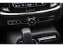 Volvo V60 T6 Plug-in Hybrid AWD Essential Bright | PHEV Long Range | SOH 99% | Trekhaak | Lederen Bekleding | Achteruitrijcamera | Parkeersensoren | Stoelverwarming voor en achter | Cruise Control Adaptief | BLIS | Google Navigatie | Apple Carplay | Android Auto