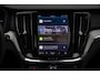 Volvo V60 T6 Plug-in Hybrid AWD Essential Bright | PHEV Long Range | SOH 99% | Trekhaak | Lederen Bekleding | Achteruitrijcamera | Parkeersensoren | Stoelverwarming voor en achter | Cruise Control Adaptief | BLIS | Google Navigatie | Apple Carplay | Android Auto