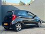 Kia Picanto 1.0 CVVT DynamicLine | Speciale bekleding | Airco